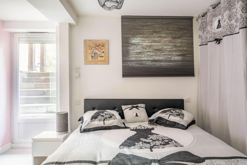 Superbe Appartement Avec Parking Gratuit Lons-le-Saunier Exterior foto